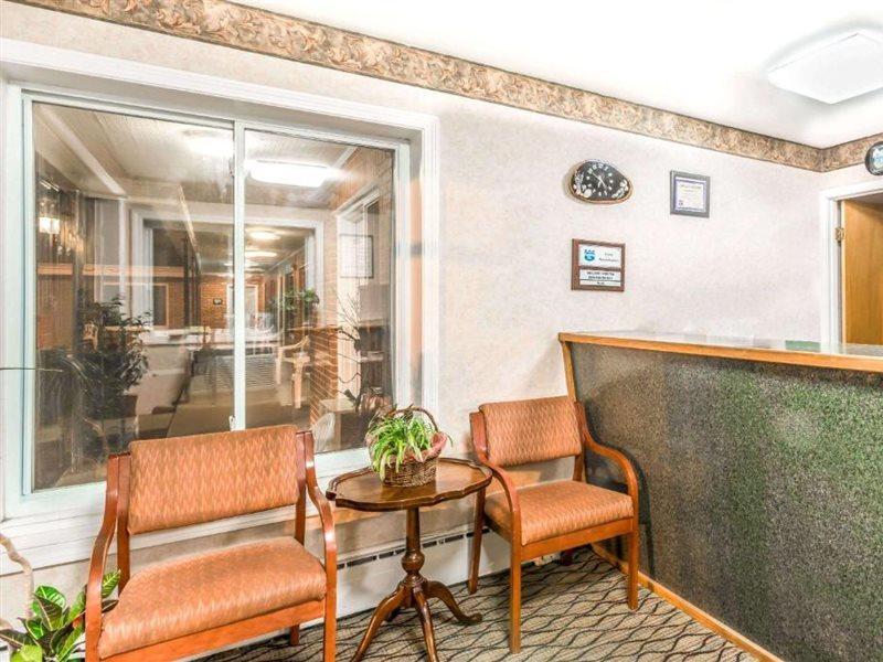 Knights Inn Ленокс Екстер'єр фото